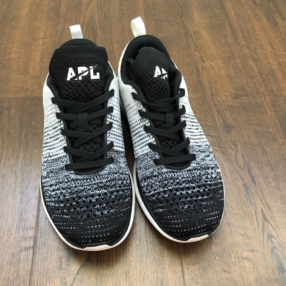APL Techloom Pro white/ black/ grey melange size 8